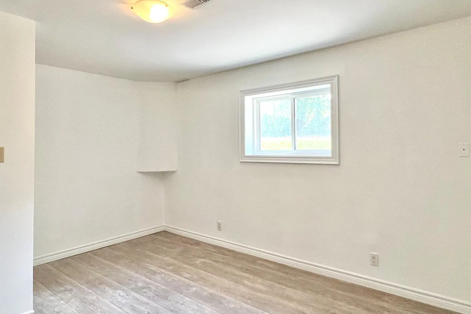 Additional image 20 of 216 Foster Drive