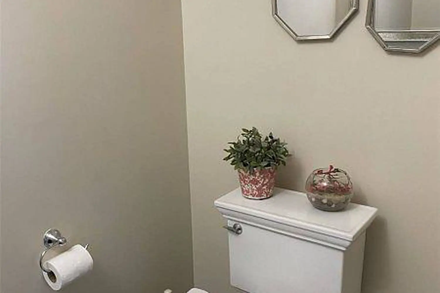 Additional image 13 of 3866 Thomas Street