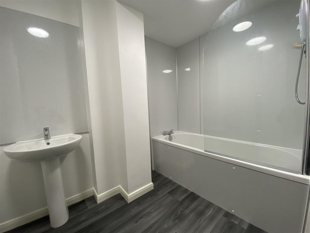 Additional image 12 of 2 bed flat to rentAllison Crescent, Perth PH1