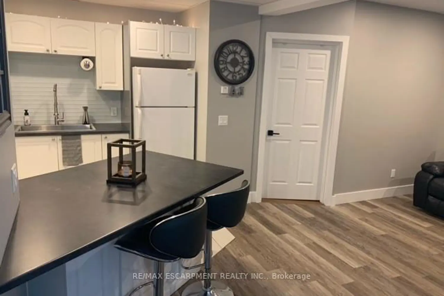 Additional image 3 of 6 Howard Street