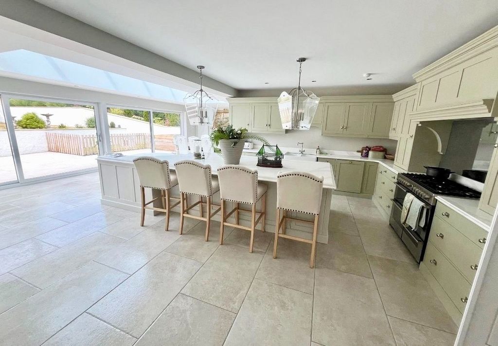 Additional image 5 of 5 bed detached house to rentOpen Golf 2026 - Waterloo Road, Birkdale PR8