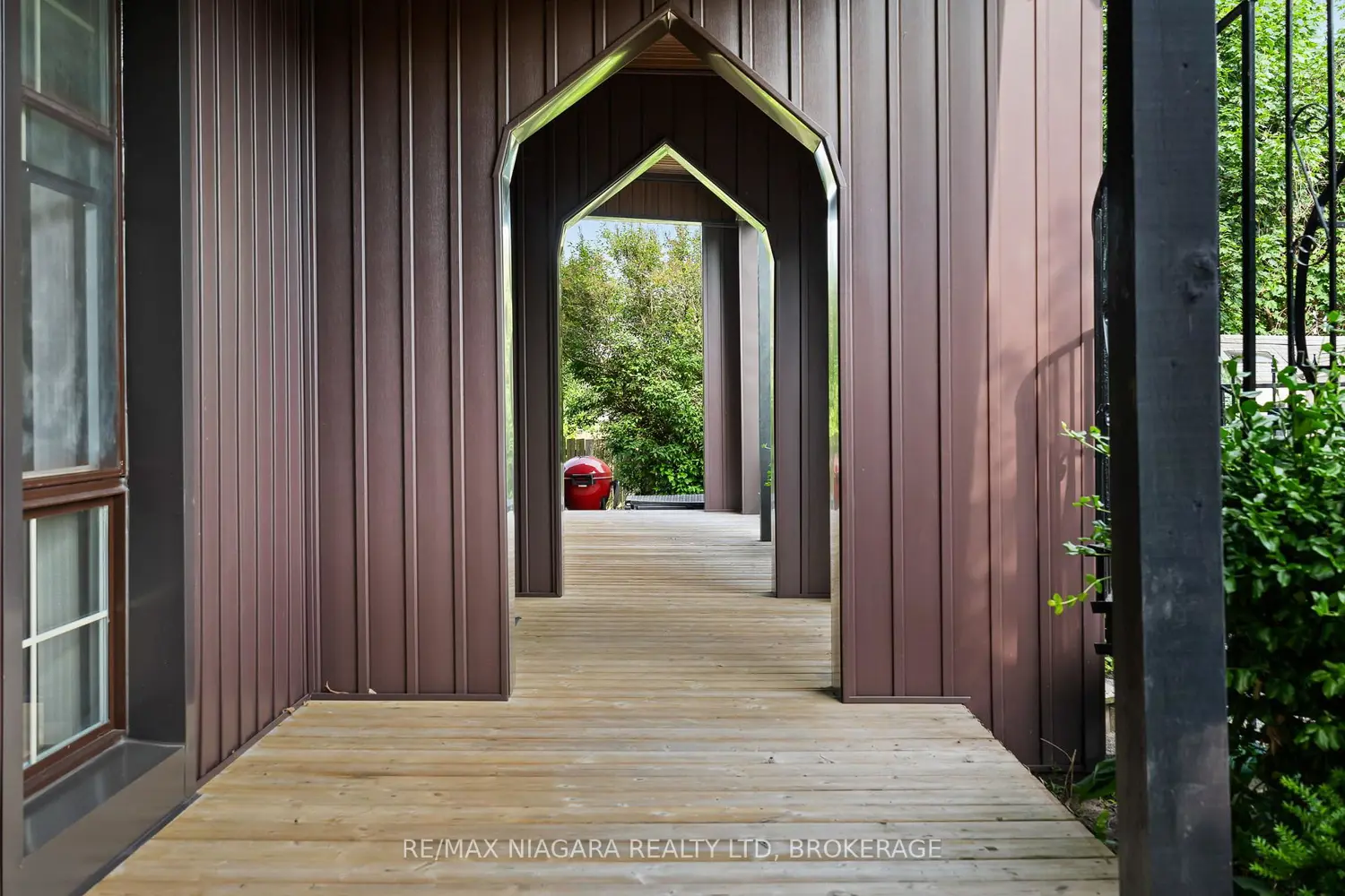 Additional image 2 of 5368 Menzie Street