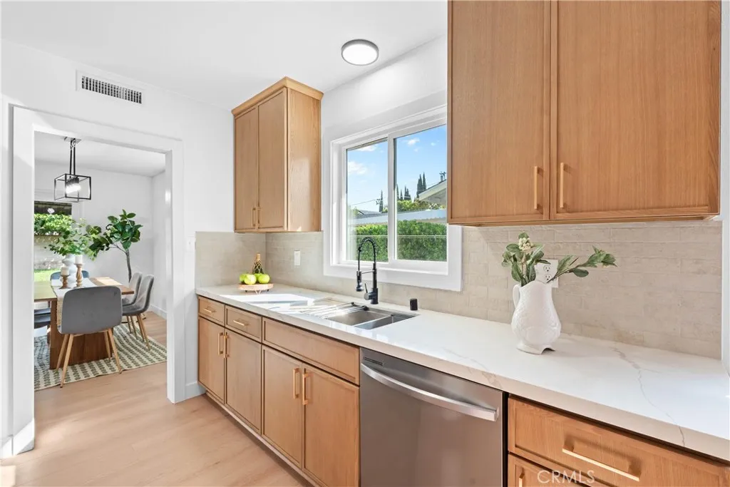 Additional image 10 of 858 W Yale St, Ontario, CA 91762