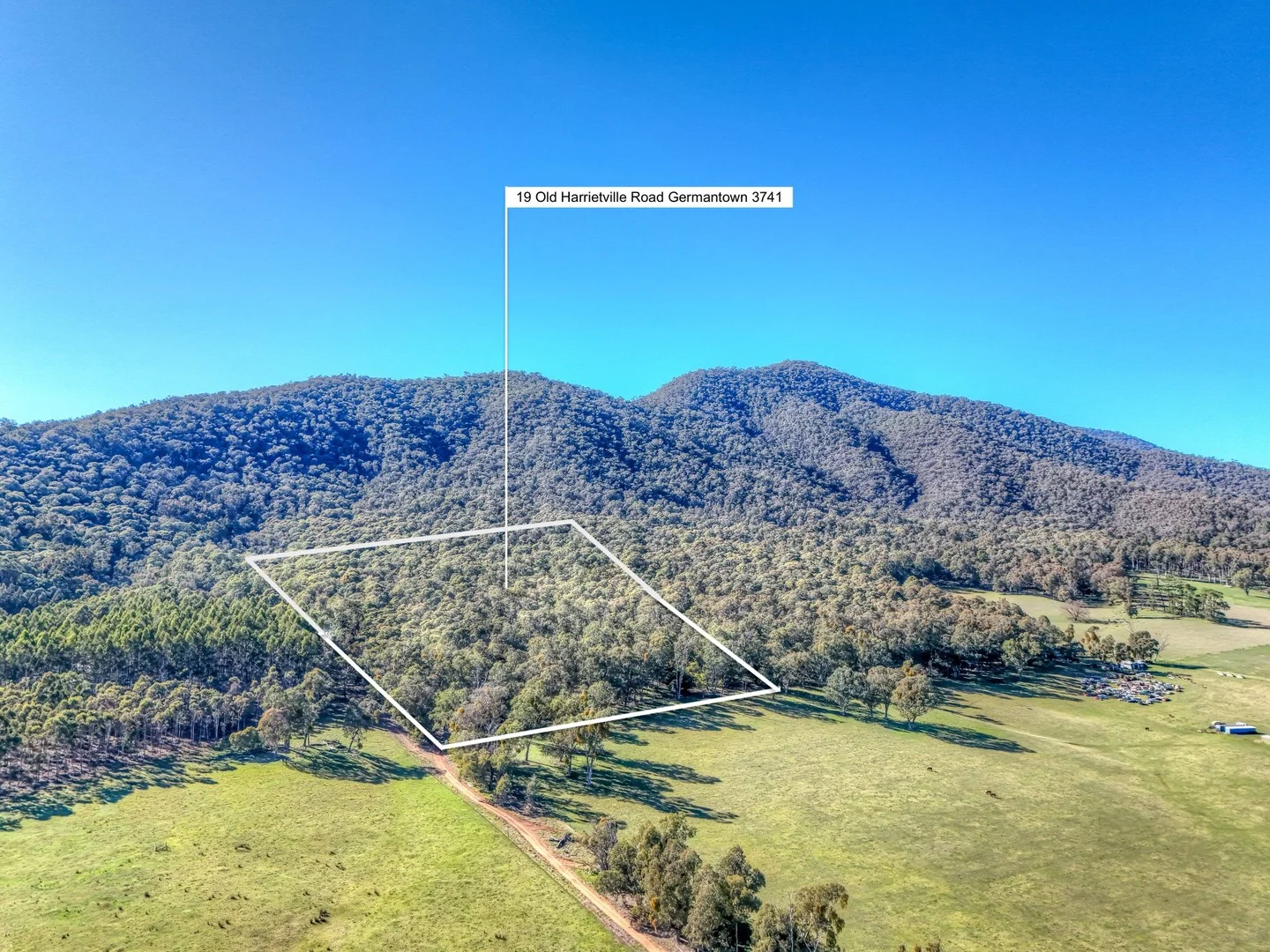 19 Old Harrietville Road, Bright VIC 3741