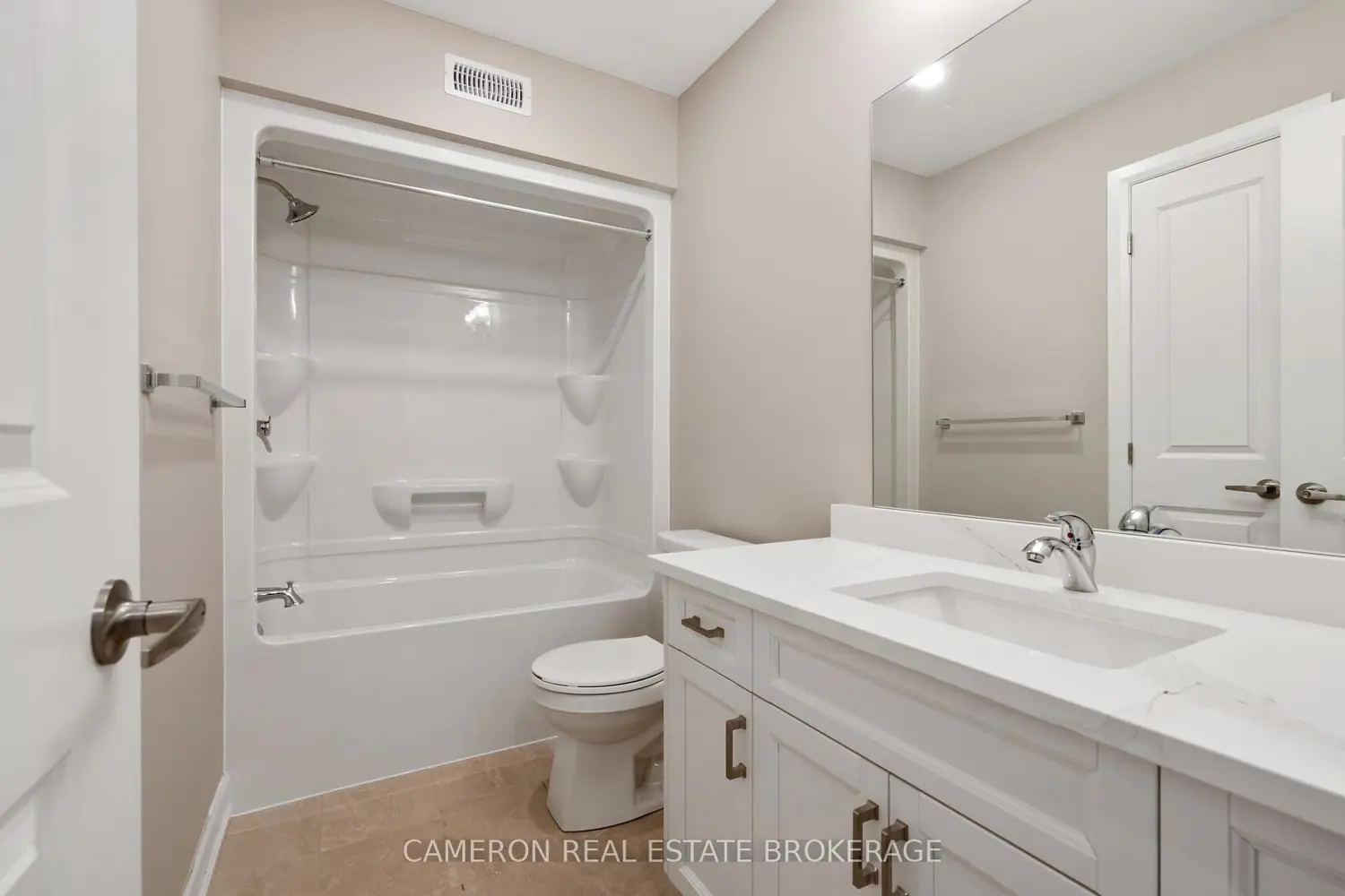 Additional image 3 of 3153 Mauricy Street