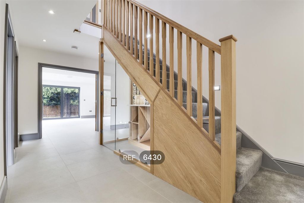 Additional image 17 of 5 bed detached house to rentWollaton Vale, Wollaton, Nottingham NG8