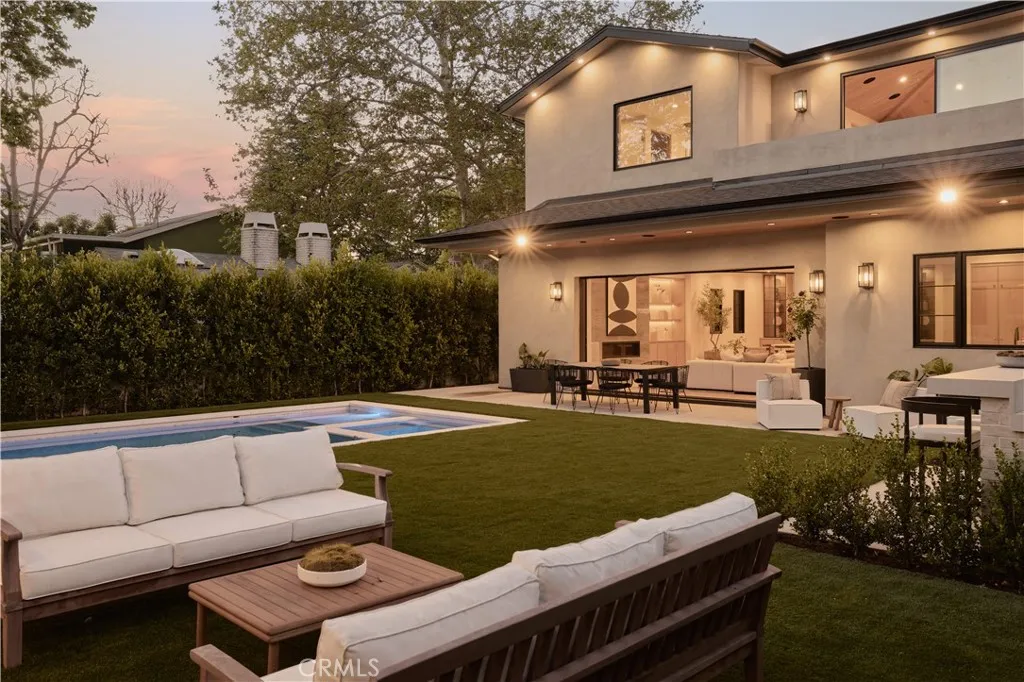 Additional image 96 of 13024 Bloomfield Street, Studio City, CA 91604