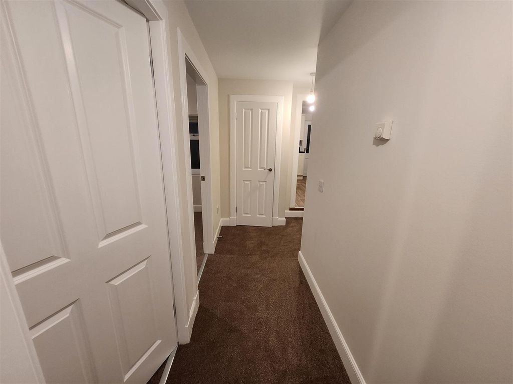 Additional image 2 of 2 bed flat to rentHigh Street, Auchterarder PH3