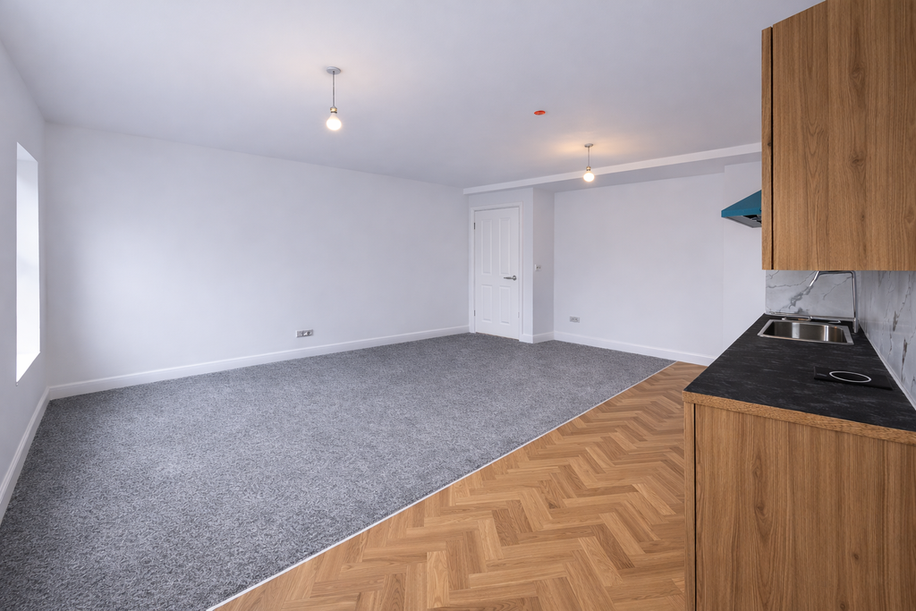 Additional image 6 of 3 bed flat to rentCommercial Street, Newport NP20