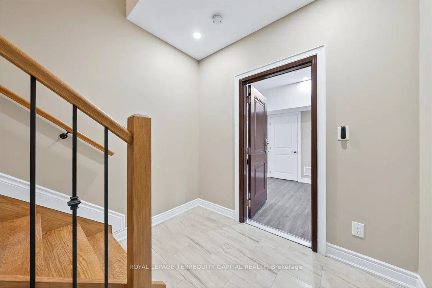 Additional image 15 of 30 Indianola Crescent