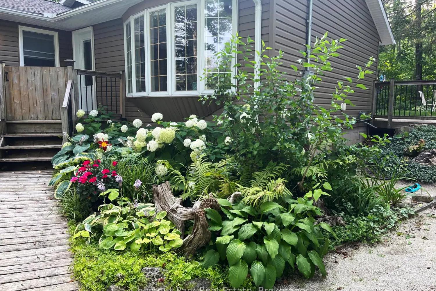 Additional image 18 of 129 Miller Lake Shore Road