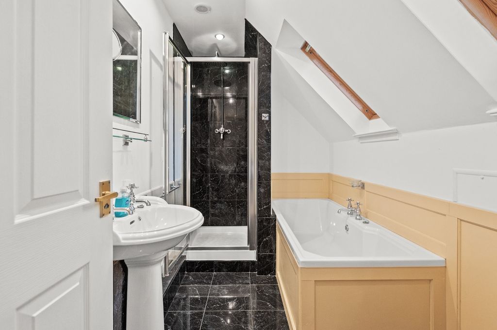 Additional image 13 of 4 bed detached house to rentOlcote, Tullibardine, Auchterarder PH3