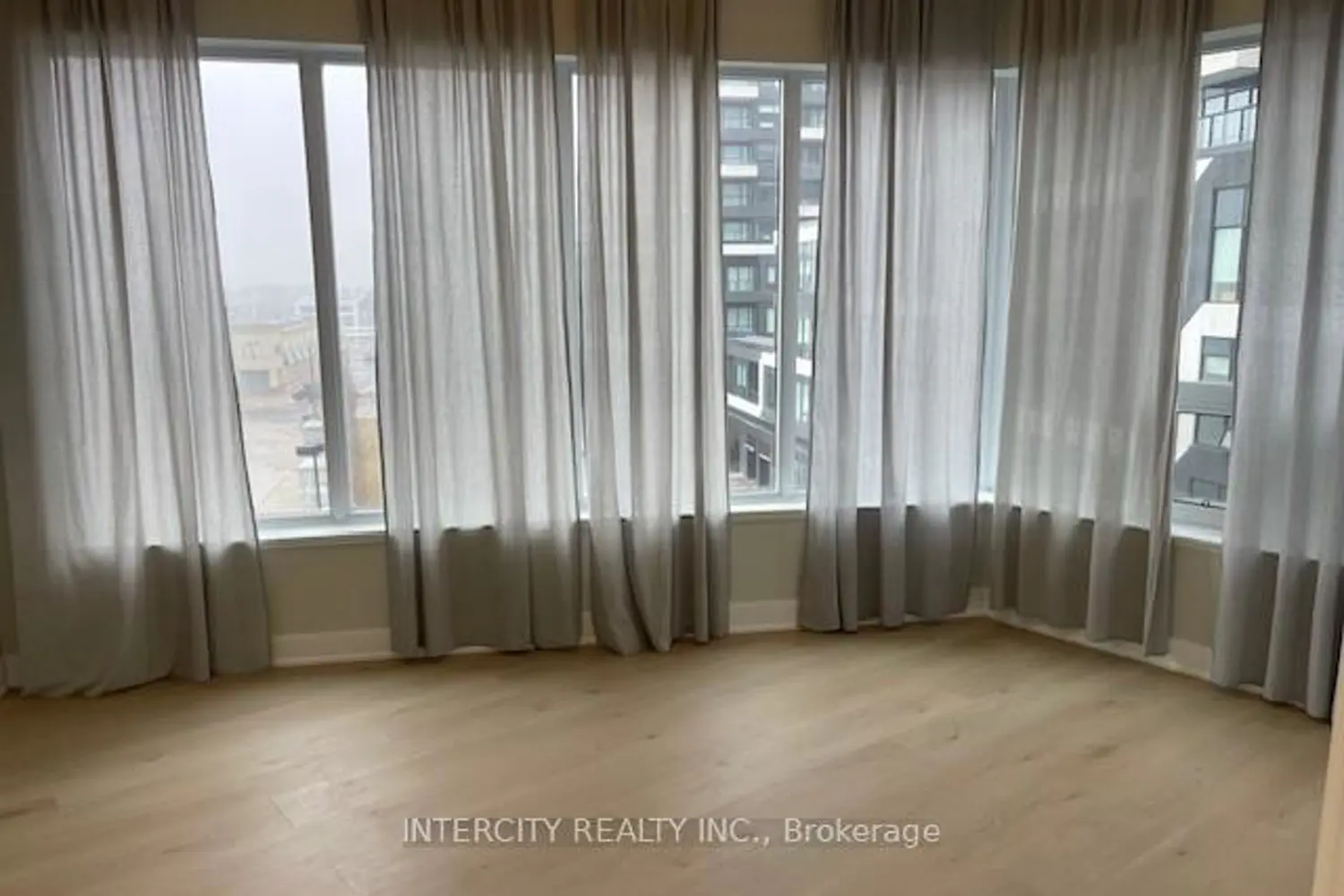 Additional image 3 of 297 Oak Walk Drive 409