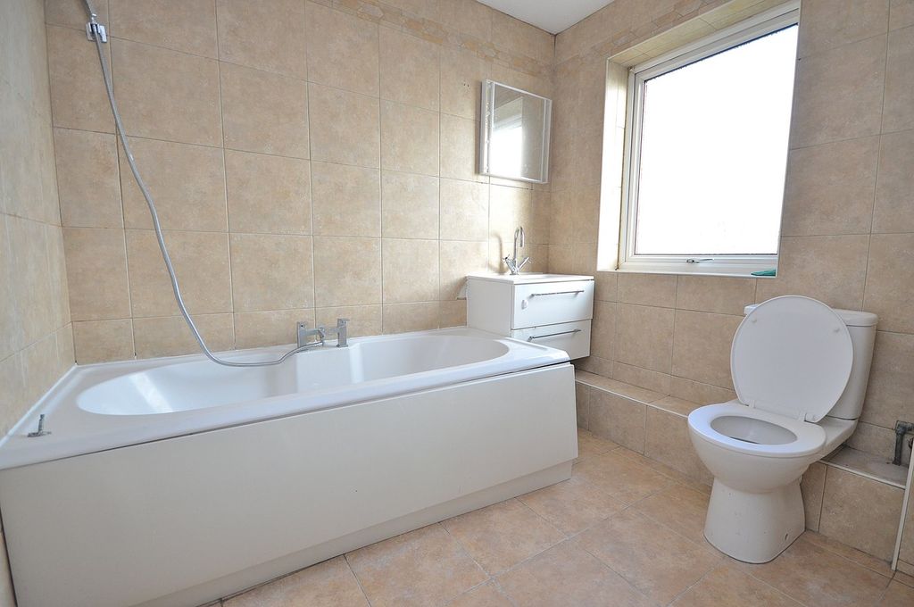 Additional image 12 of 3 bed terraced house to rentLowlands Close, Northampton NN3