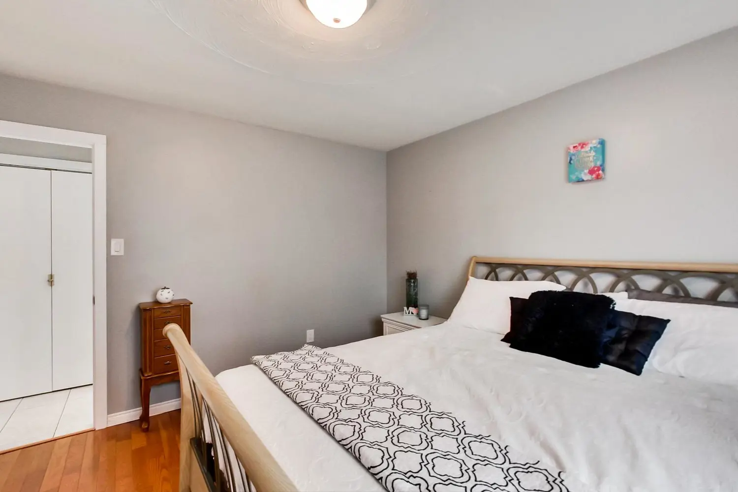 Additional image 14 of 18 Pavarotti Court