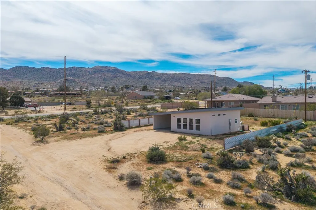 Additional image 70 of 7276 Encina Road, Joshua Tree, CA 92252