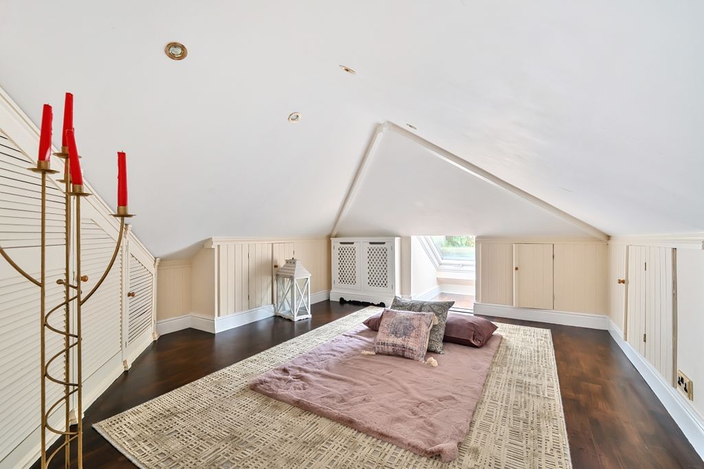 Additional image 26 of 5 bed detached house to rentHighmoor Cross, Henley-On-Thames RG9