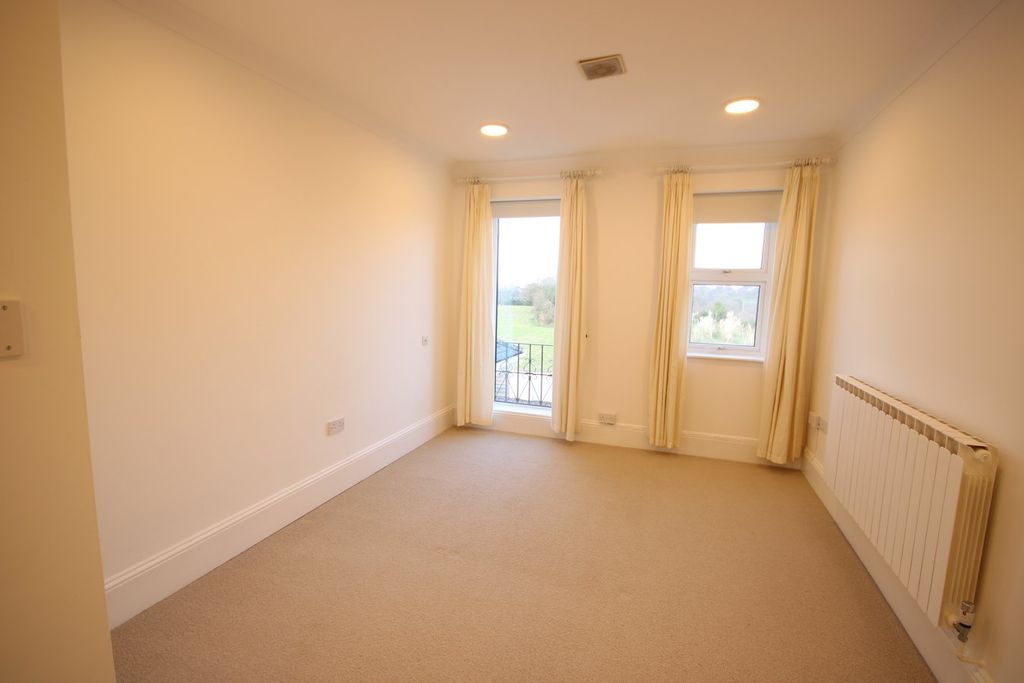 Additional image 33 of 5 bed detached house to rentLa Route Du Petit Clos, St Helier JE2