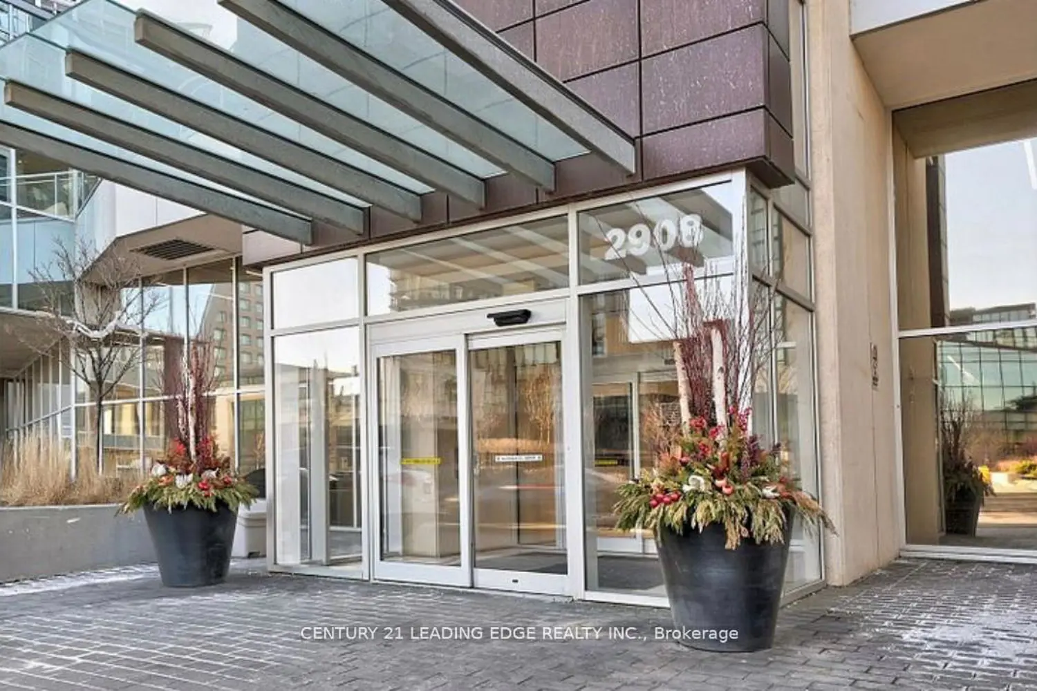 Additional image 3 of 2908 Hwy 7 1207