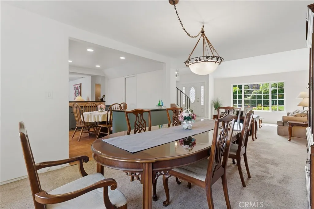 Additional image 10 of 22963 Collins Street, Woodland Hills, CA 91367