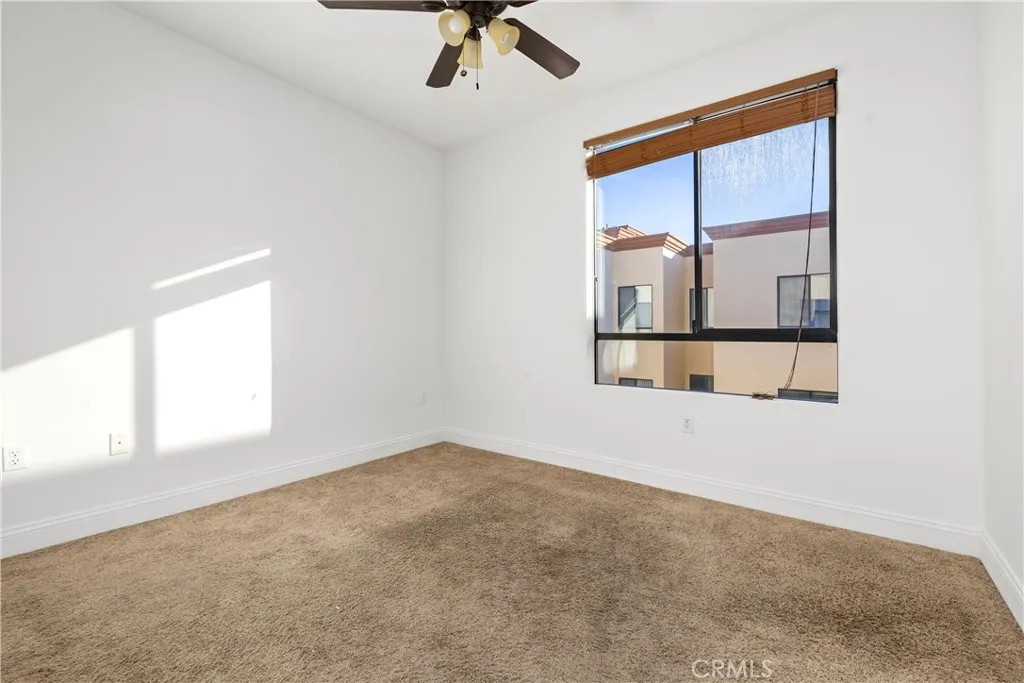 Additional image 46 of 6938 Laurel Canyon Blvd Unit 304, North Hollywood, CA 91605