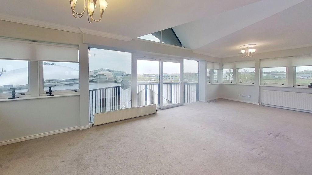 Additional image 4 of 5 bed flat to rentCanting Way, Festival Park, Glasgow G51