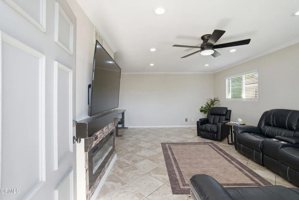 Additional image 4 of 1157 Acadia Place, Ventura, CA 93003