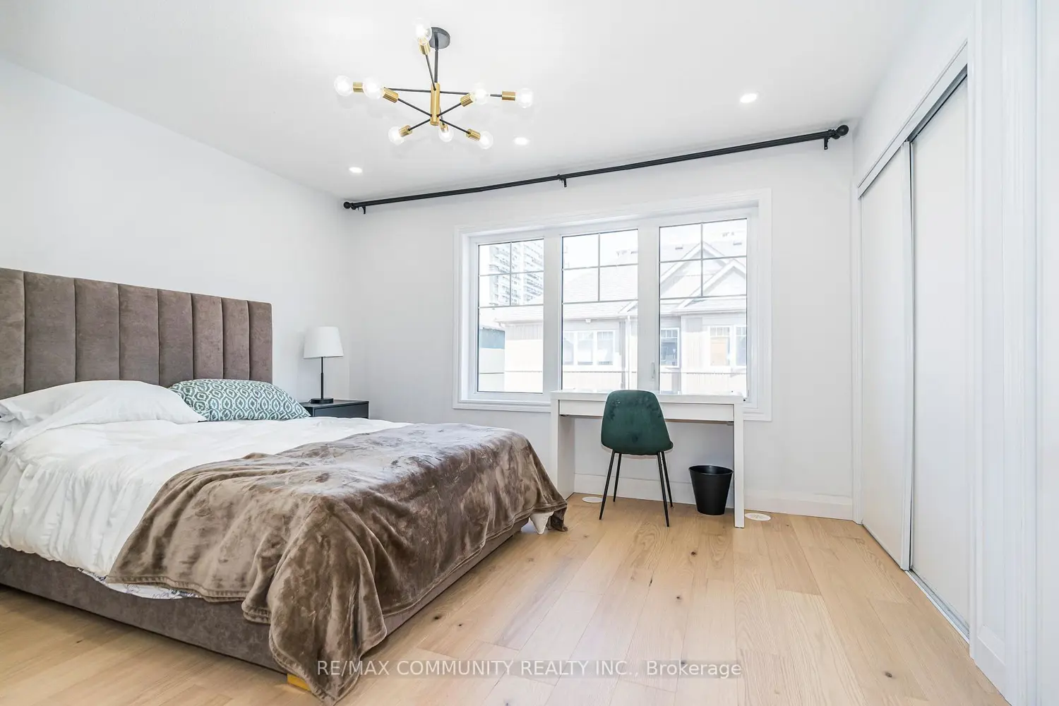 Additional image 15 of 2500 Hill Rise Court 13