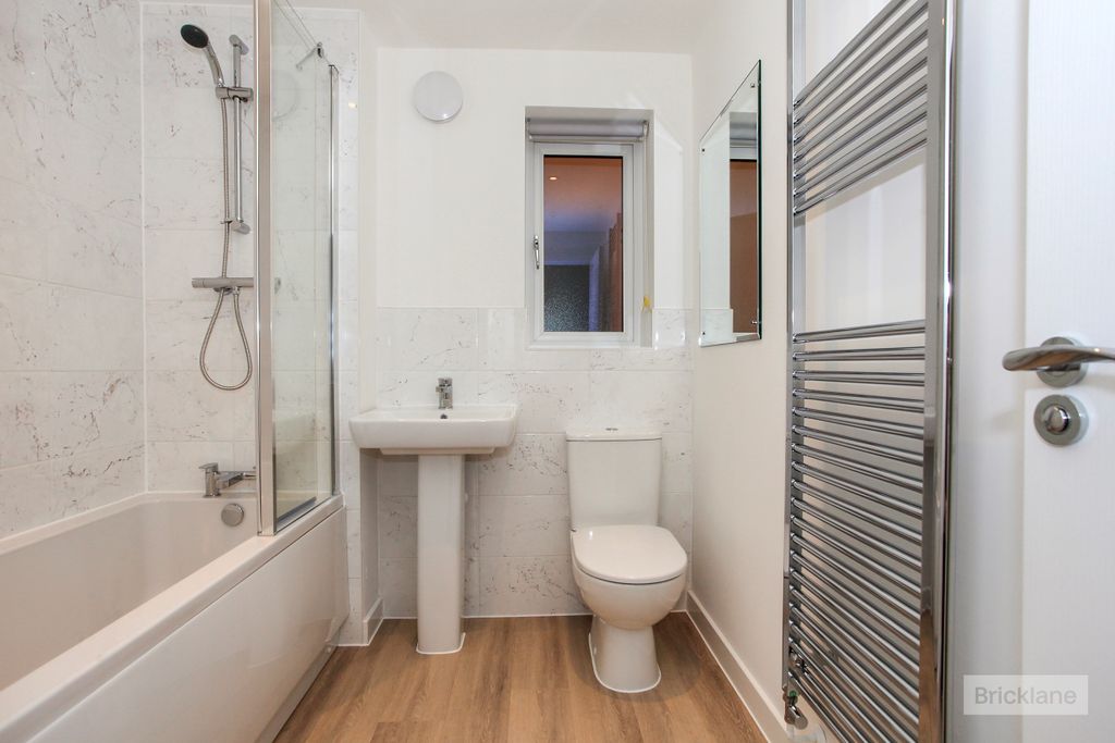 Additional image 6 of 3 bed semi-detached house to rentStonemason Way, Peterborough PE4