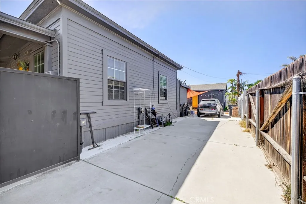 Additional image 89 of 614 N Shelton St, Santa Ana, CA 92703