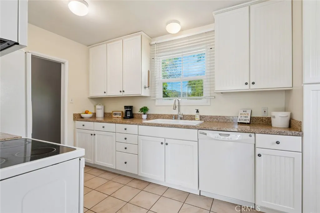 Additional image 4 of 1843 Kenneth Way, Pasadena, CA 91103