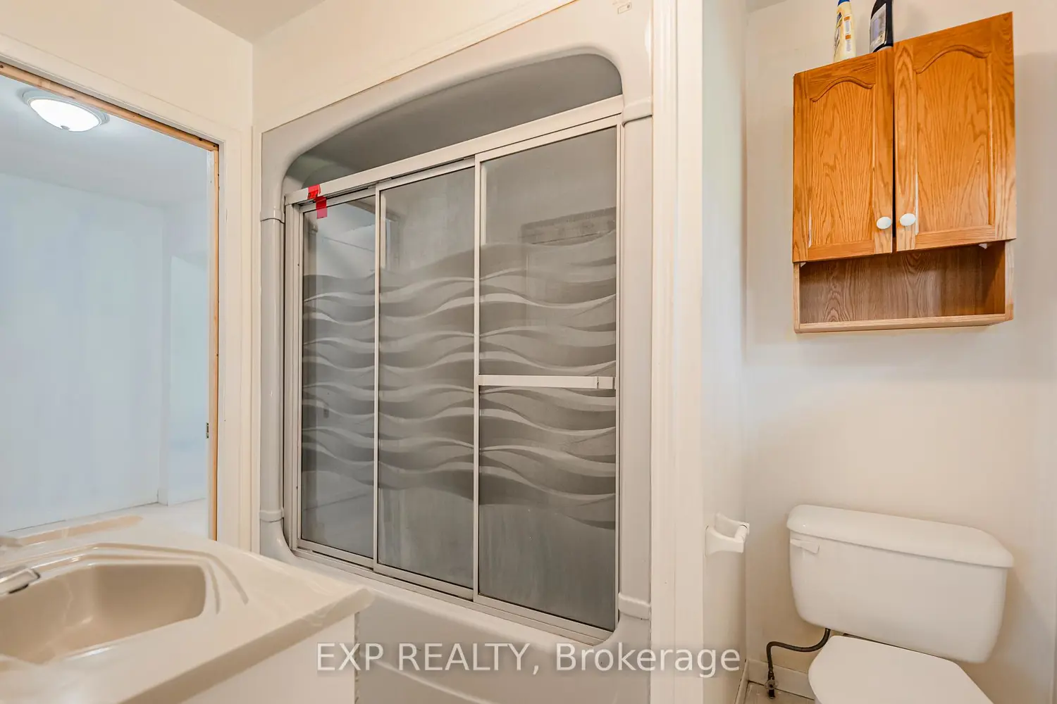 Additional image 10 of 4865 Armoury Street