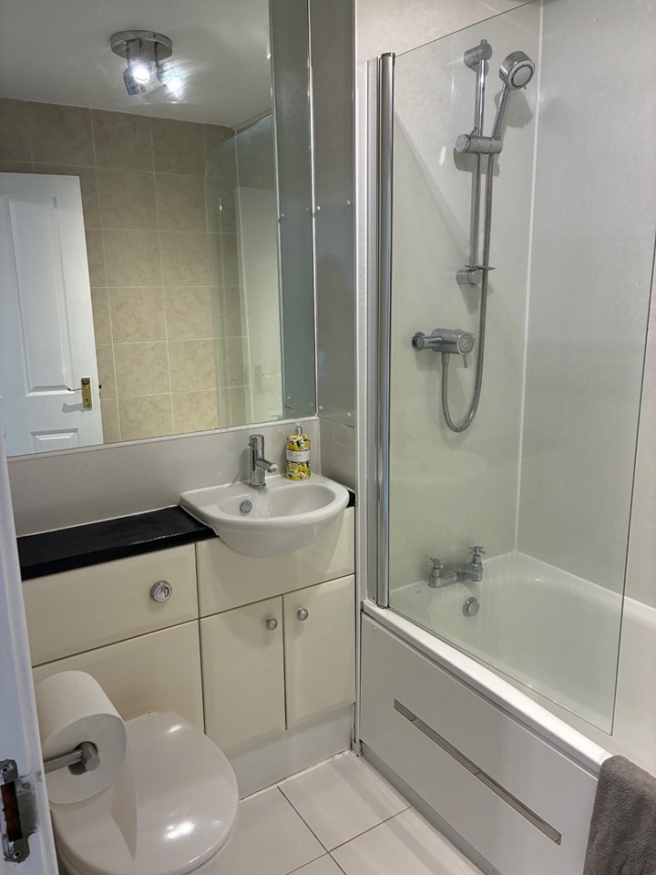 Additional image 16 of 2 Bed Flat, East Cromwell St, EH6, N1 7GU