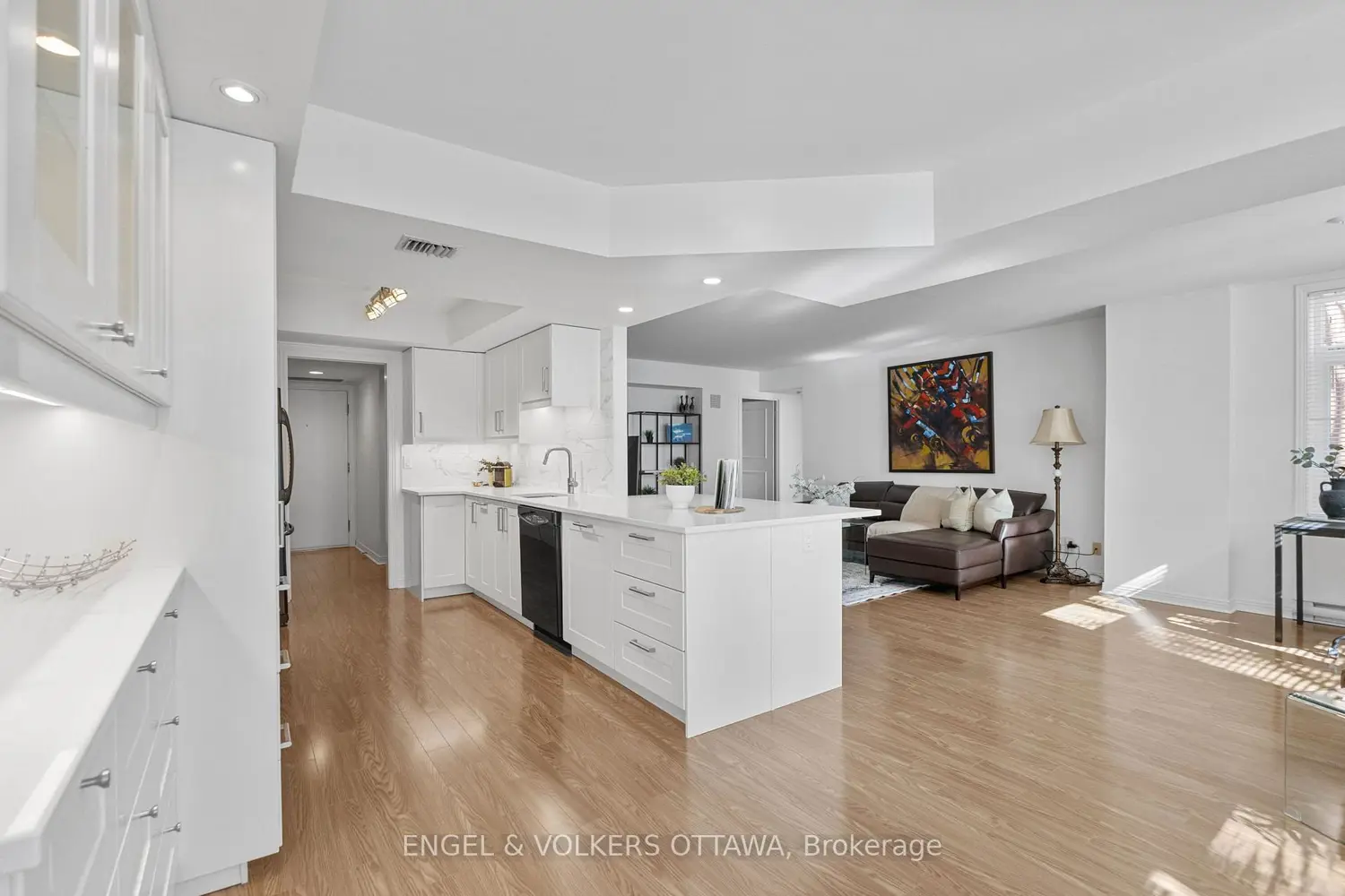 Additional image 6 of 205 Somerset Street 206