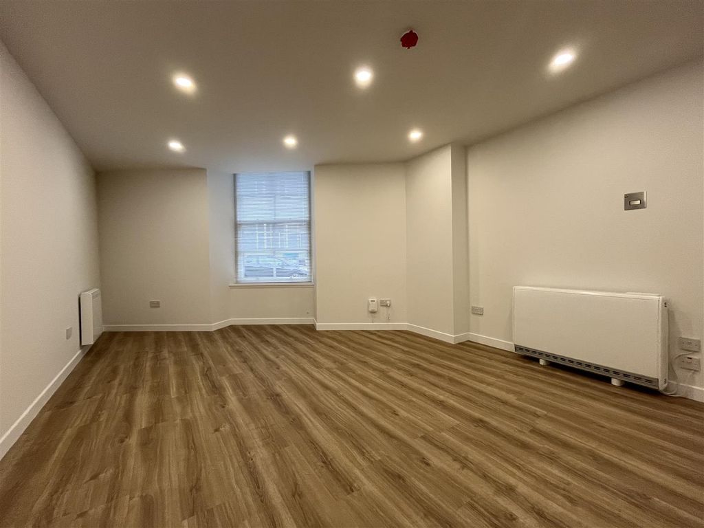 Additional image 6 of 2 bed flat to rentCharterhouse Lane, Perth PH2