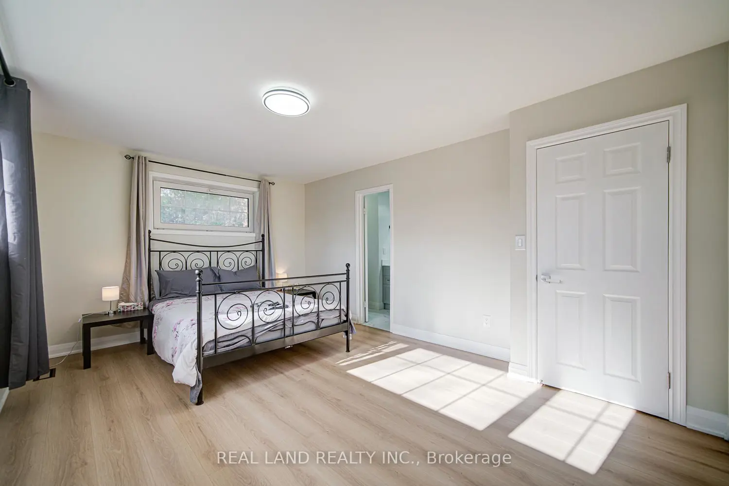 Additional image 10 of 4762 14Th Avenue