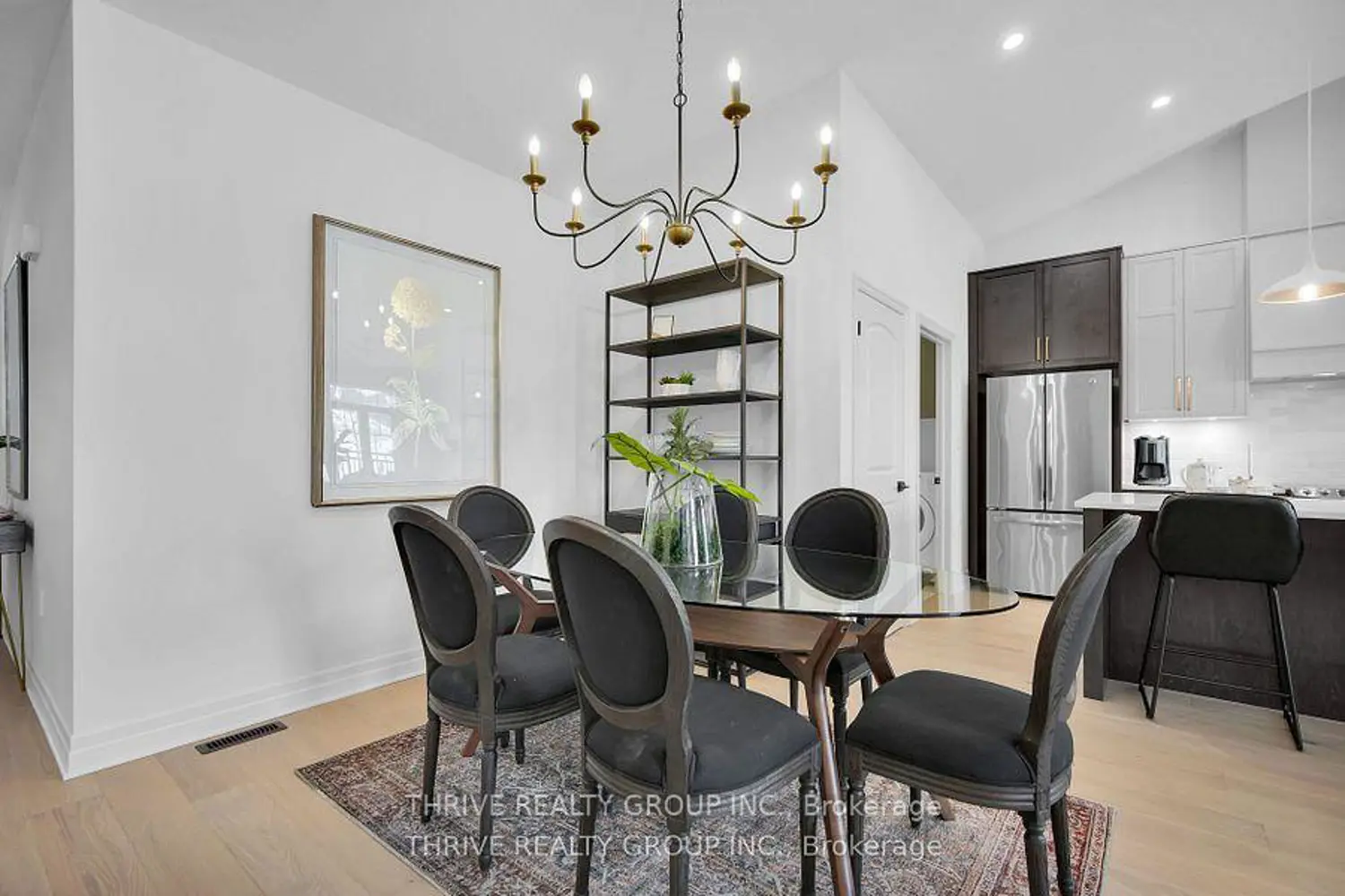 1080 Upperpoint Avenue 15 photo 4