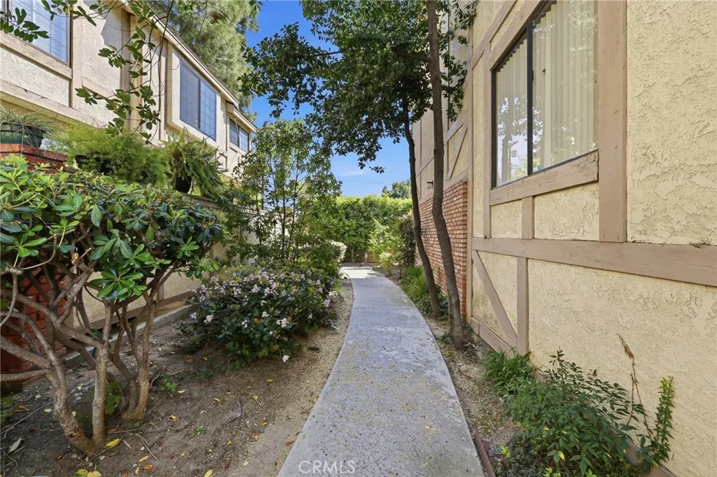 Additional image 82 of 7100 Balboa Boulevard Unit 1003, Lake Balboa, CA 91406