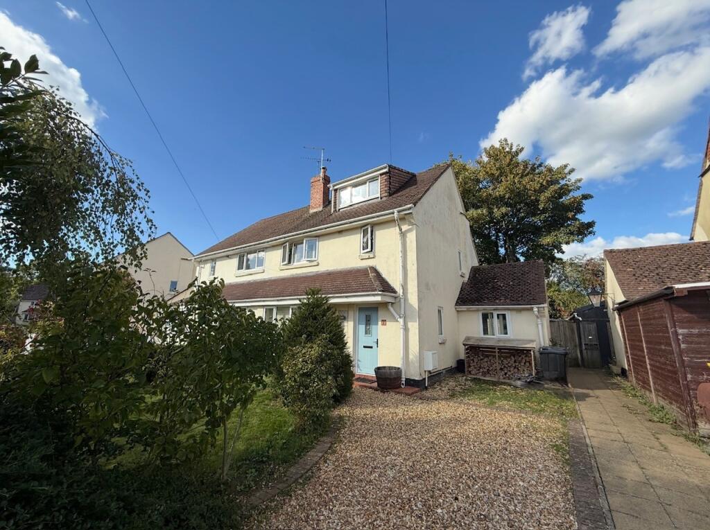 Roe Avenue, Houndstone, Yeovil, Somerset, BA22 8SD