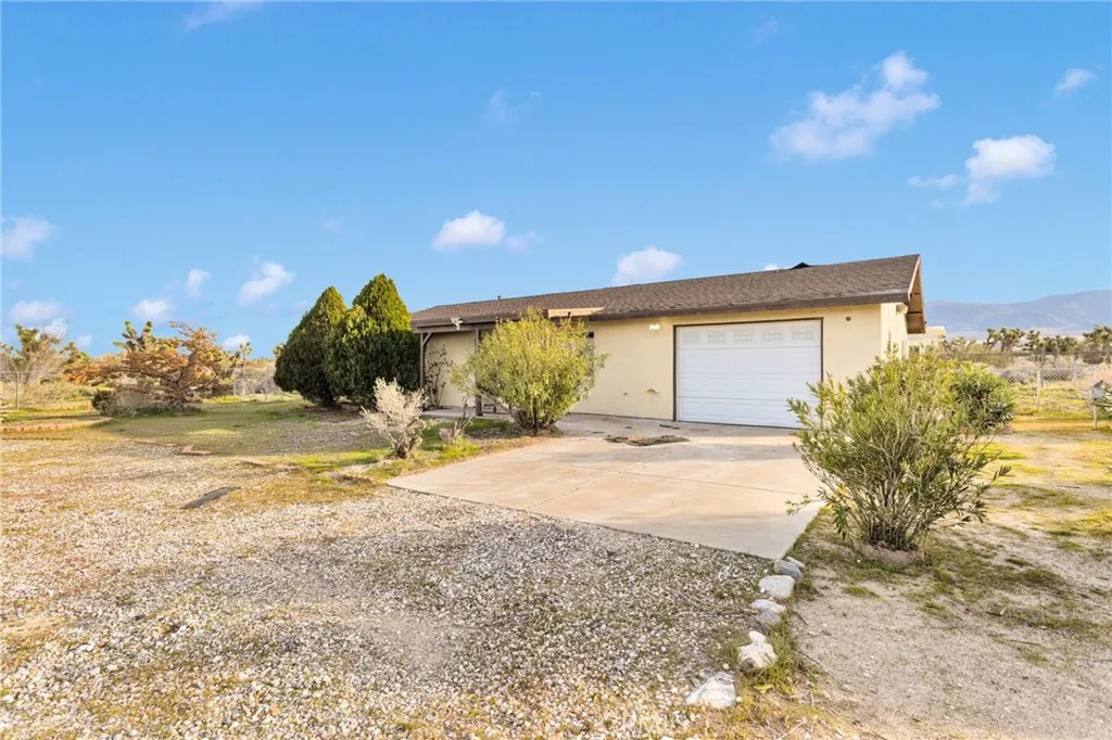 Additional image 129 of 329 Lindero Road, Pinon Hills, CA 92372