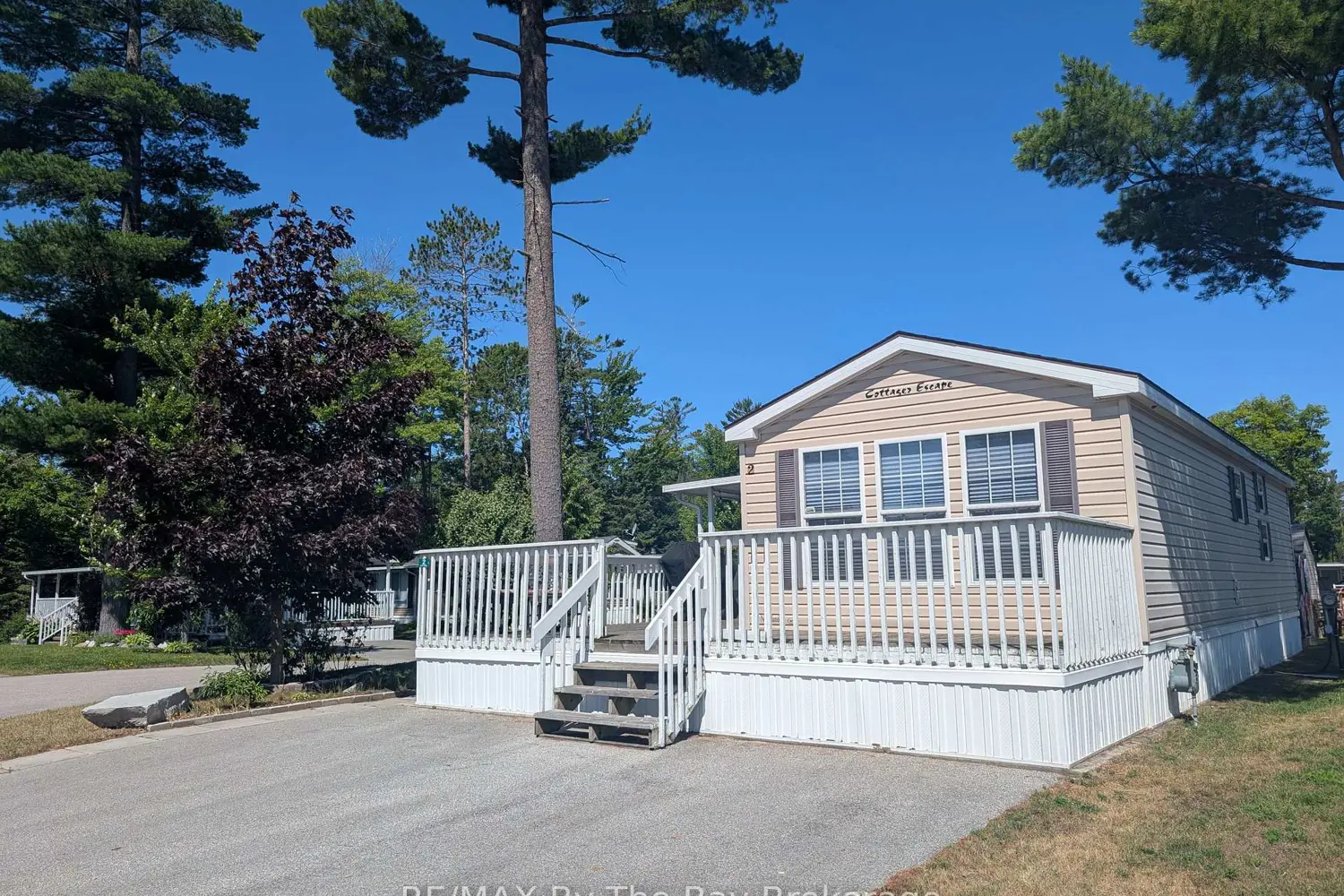 Additional image 2 of 2 White Pines Trail