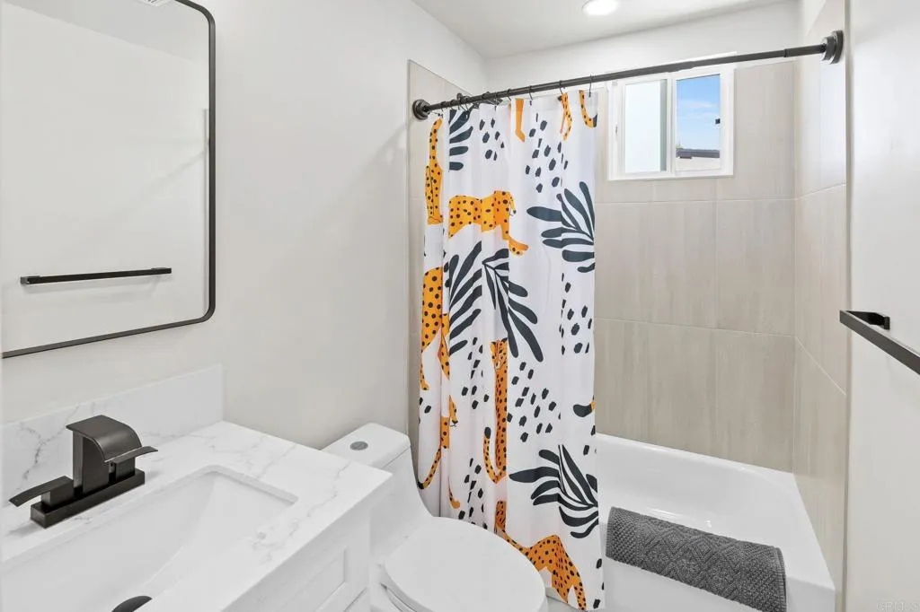 Additional image 76 of 527 Mynah Place, Vista, CA 92083