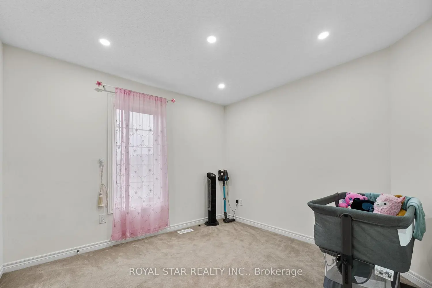 Additional image 13 of 61 Aldersgate Drive