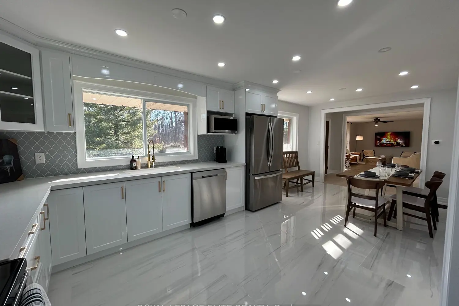 Additional image 12 of 8737 Lincoln Street