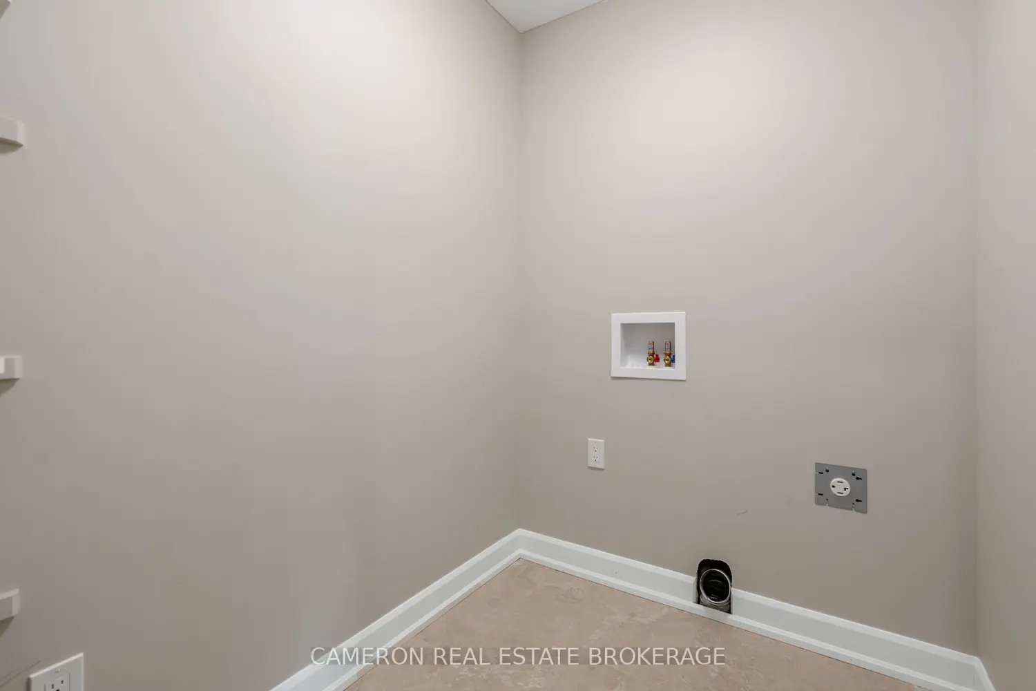 Additional image 4 of 3153 Mauricy Street