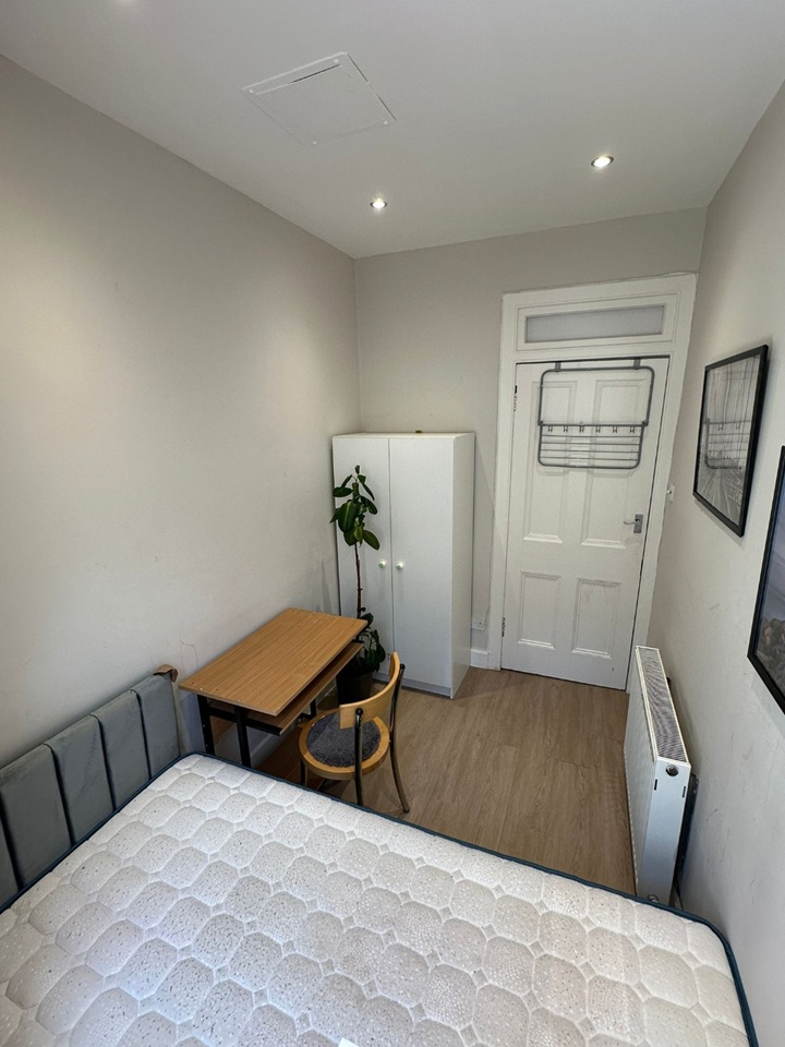 Additional image 2 of Room in a Shared Flat, Caledonian Road, EH11, N1 7GU
