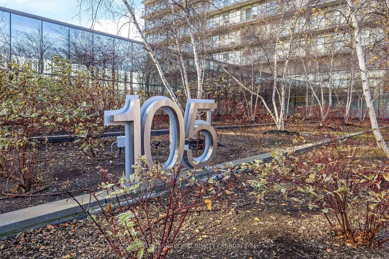 Additional image 2 of 105 The Queensway Avenue 1601