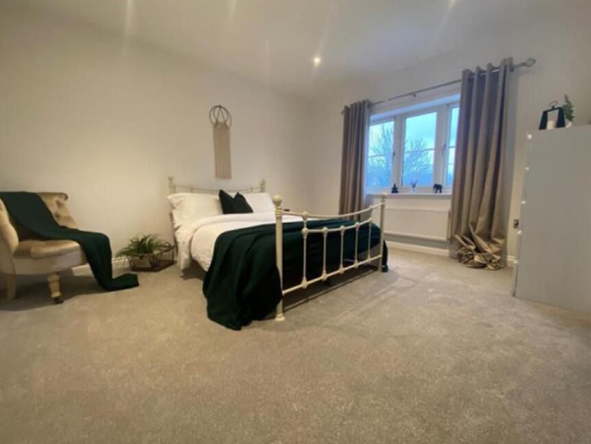 Additional image 4 of 5 bed detached house to rentBurlingham Road, Norwich NR16