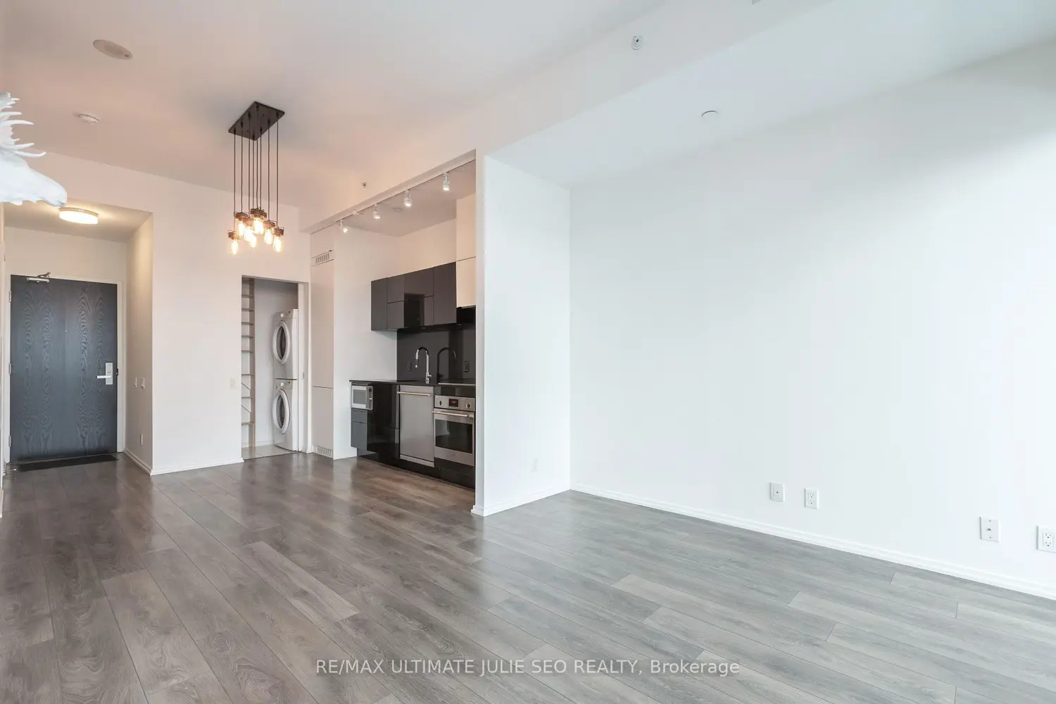 Additional image 7 of 125 Peter Street 3606