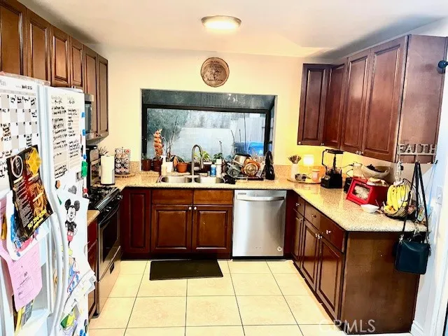 Additional image 19 of 13930 Olive Grove Ln, Sylmar, CA 91342